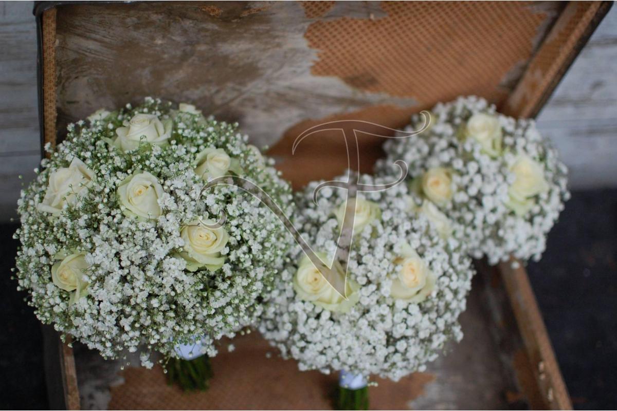 Florystyka ślubna | bukiet ślubny | dekoracja sali i kościoła