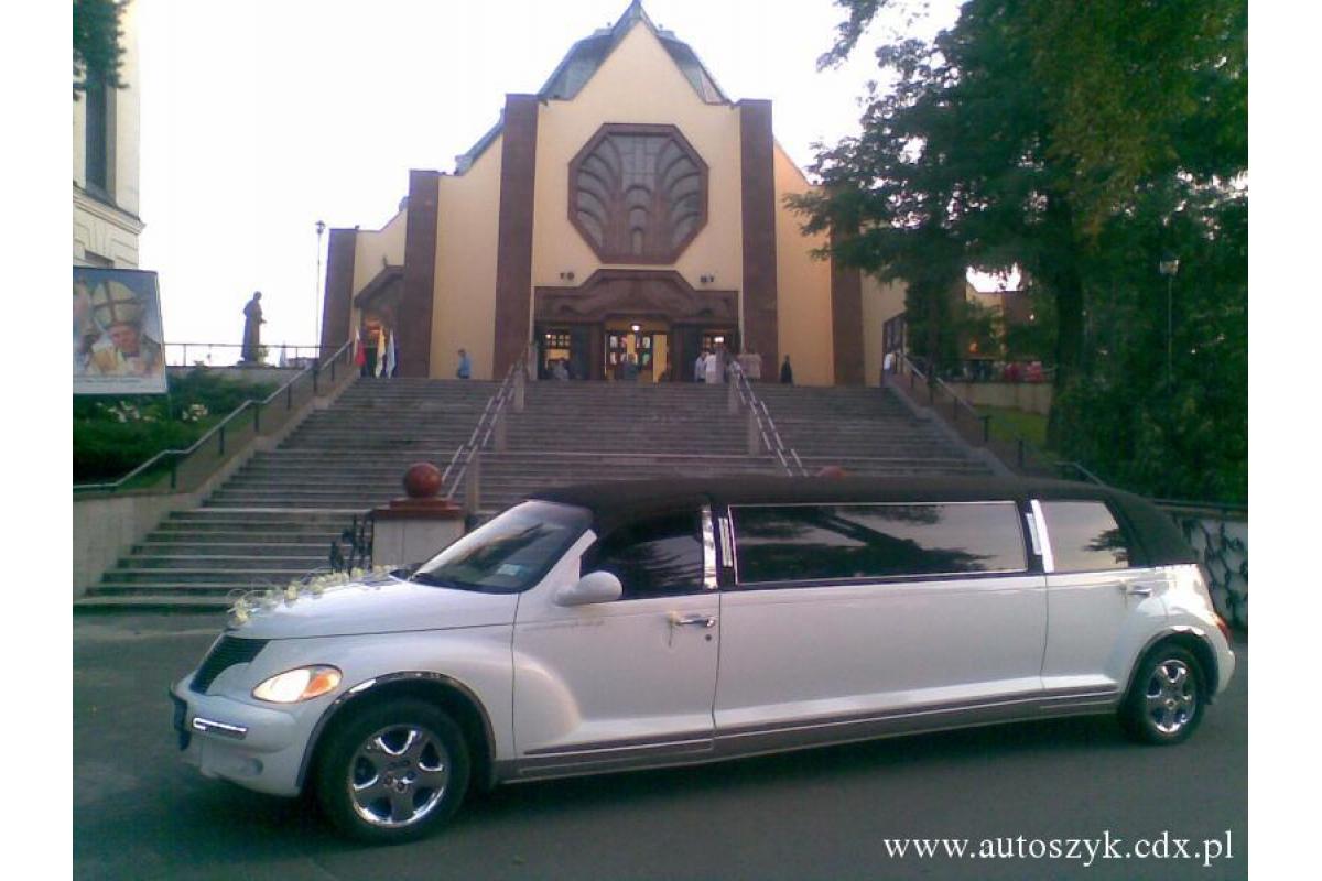 Samochody stylowe do ślubu,białe limuzyny,exkalibur,chrysler pt ceuiser.