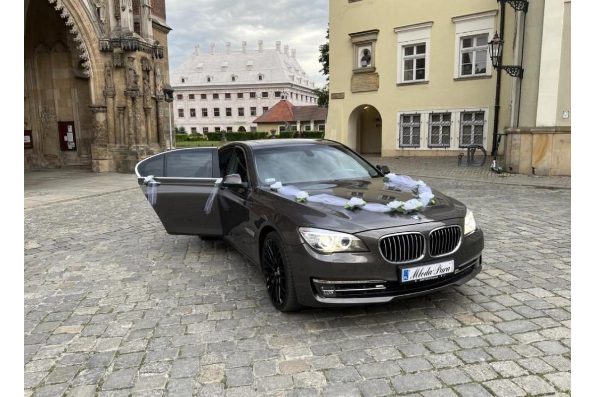 Auto do ślubu BMW 7 LIMUZYNA