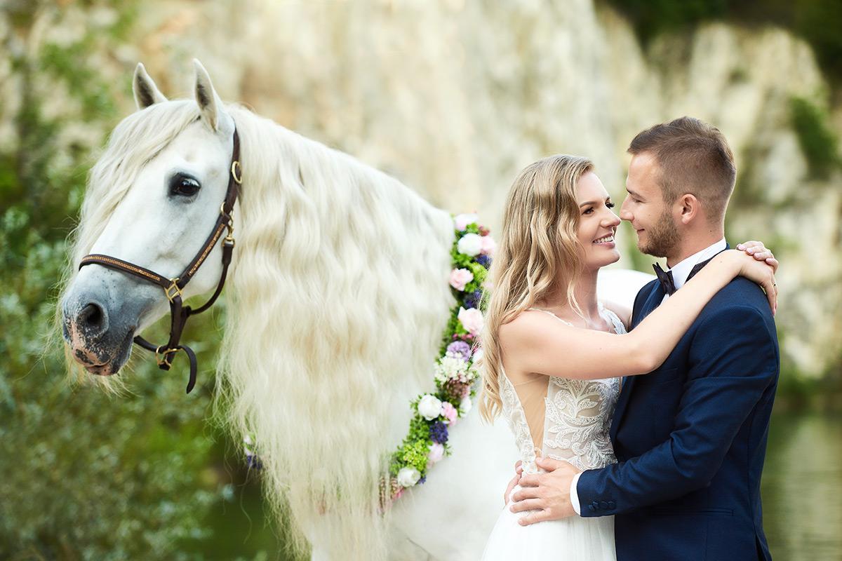 Naturalna fotografia ślubna Anyday