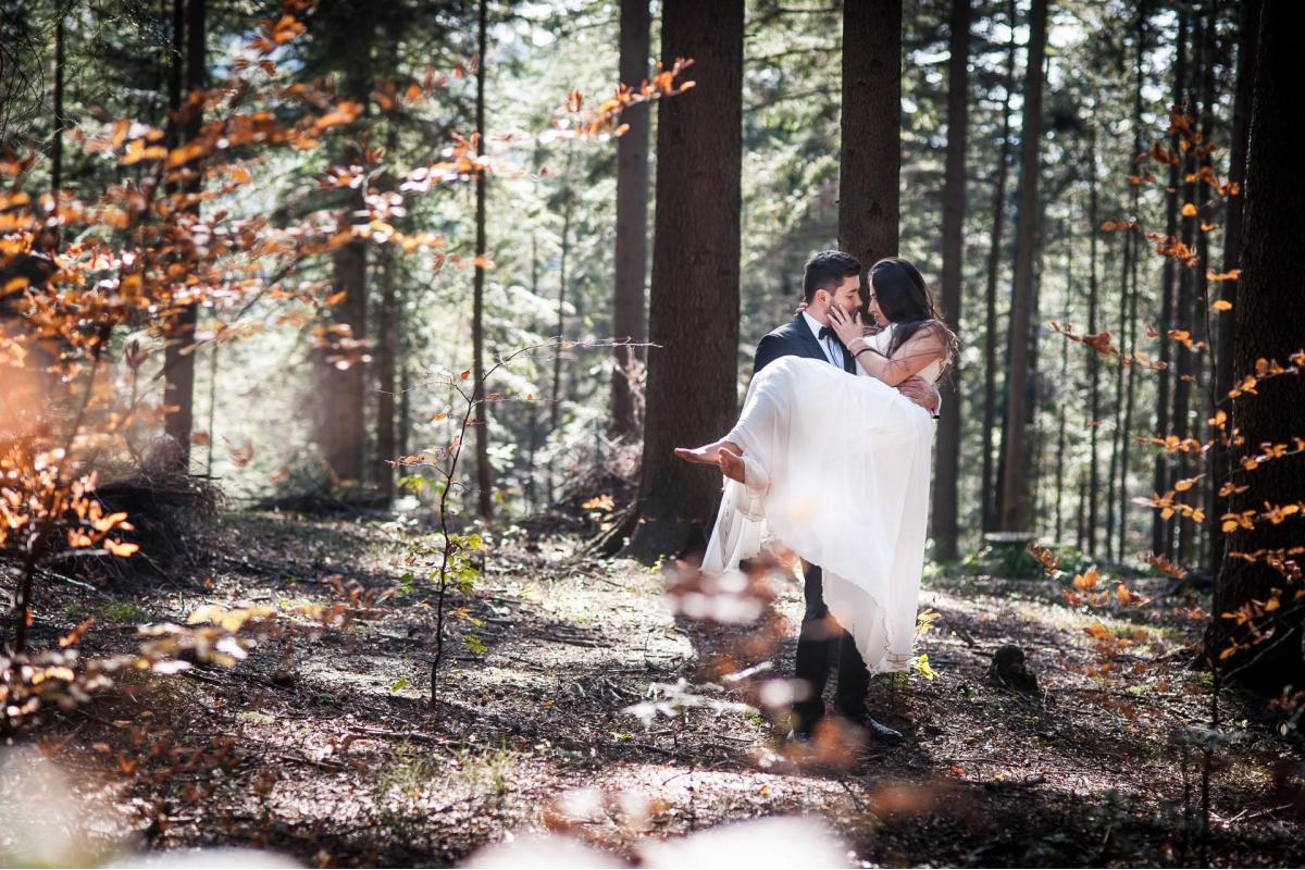 Fotografia ślubna Podkarpacie – naturalne, pełne emocji kadry