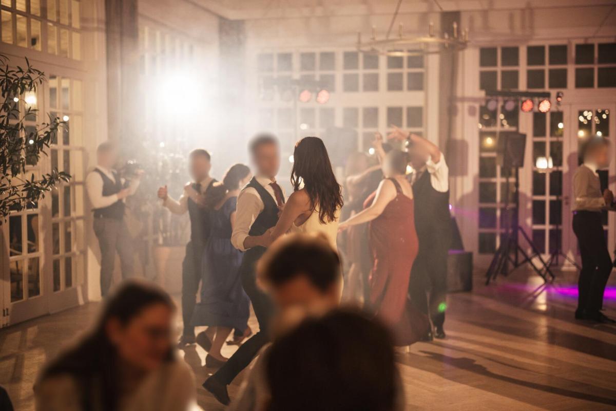 Sebastian Smoleń Music | DJ | Konferansjer | Muzyka na żywo