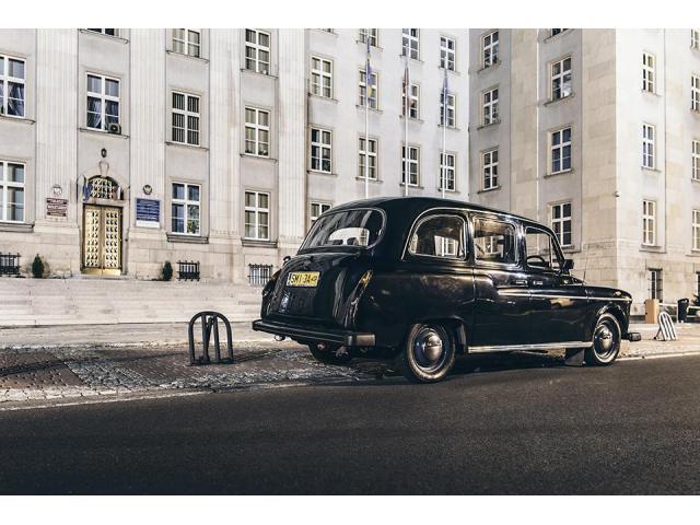 Samochód weselny - Taxi London, Limuzyna weselna